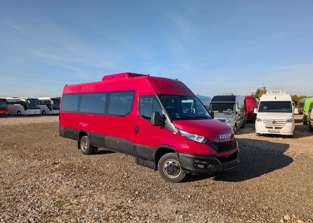 Iveco Daily - حافلة صغيرة, ميكروباص: صورة 1 Iveco Daily - حافلة صغيرة, ميكروباص: صورة 1
