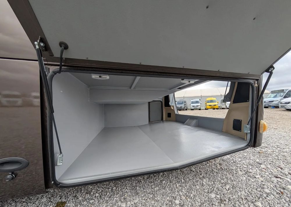 تأجير  Iveco Daily Iveco Daily: صورة 9