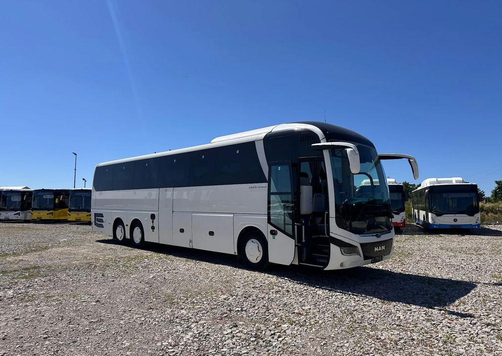 MAN Lions Coach - حافلة نقل لمسافات طويلة: صورة 1 MAN Lions Coach - حافلة نقل لمسافات طويلة: صورة 1