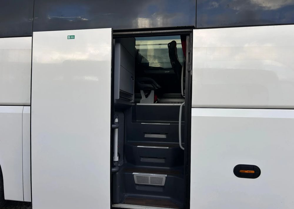 MAN Lions Coach - حافلة نقل لمسافات طويلة: صورة 3 MAN Lions Coach - حافلة نقل لمسافات طويلة: صورة 3