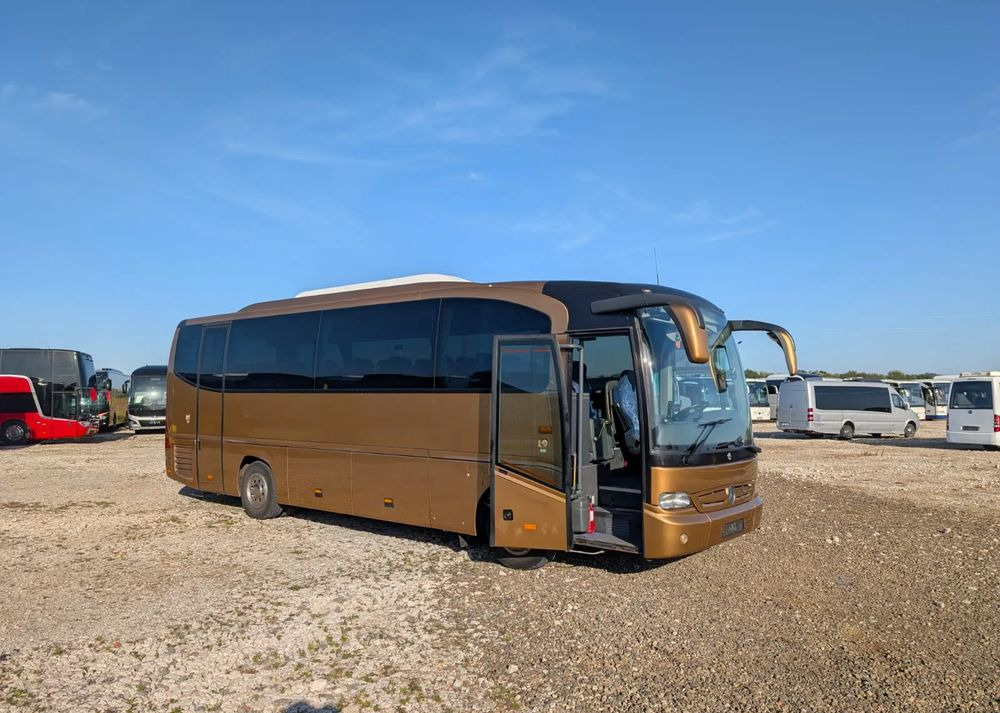 Mercedes-Benz Tourino - حافلة نقل لمسافات طويلة: صورة 2 Mercedes-Benz Tourino - حافلة نقل لمسافات طويلة: صورة 2