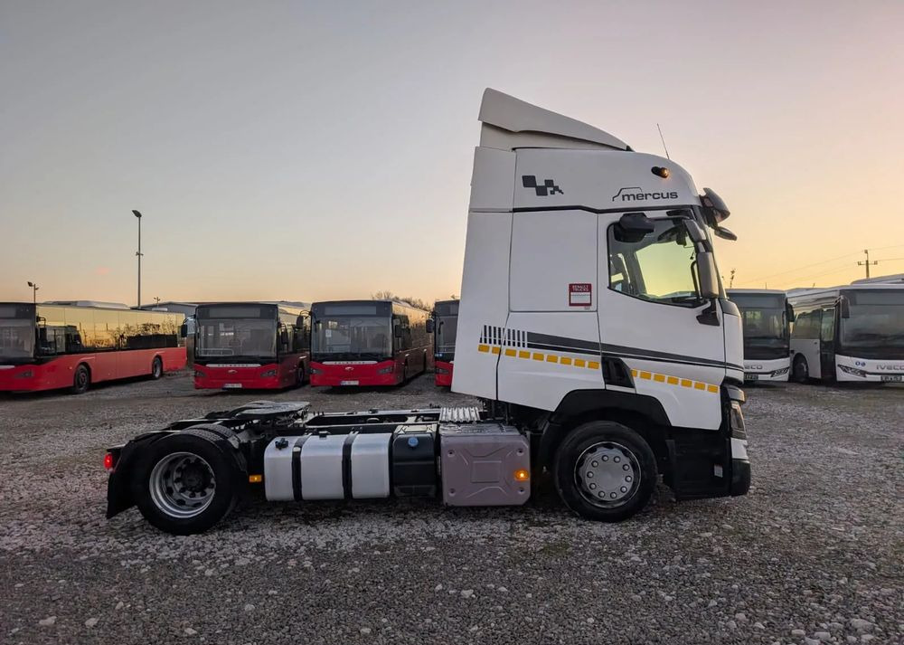 Renault T440 - رأس تريلا: صورة 3 Renault T440 - رأس تريلا: صورة 3