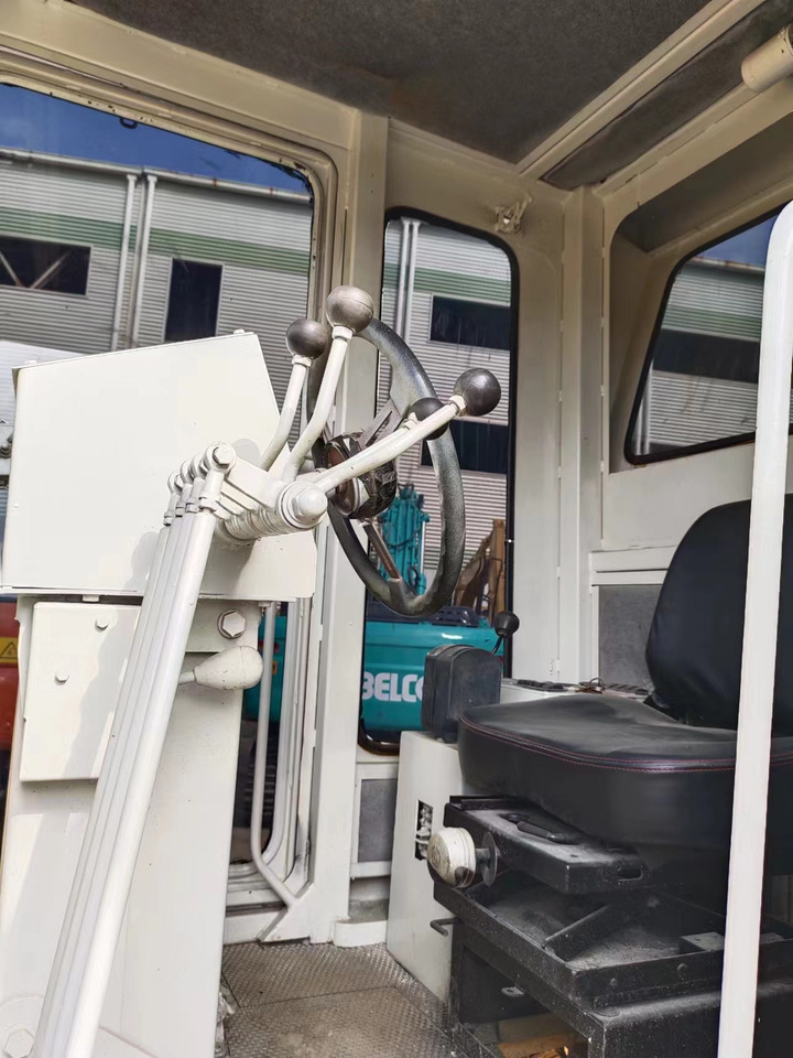 CATERPILLAR 140H - ماكينة تسوية: صورة 4 CATERPILLAR 140H - ماكينة تسوية: صورة 4