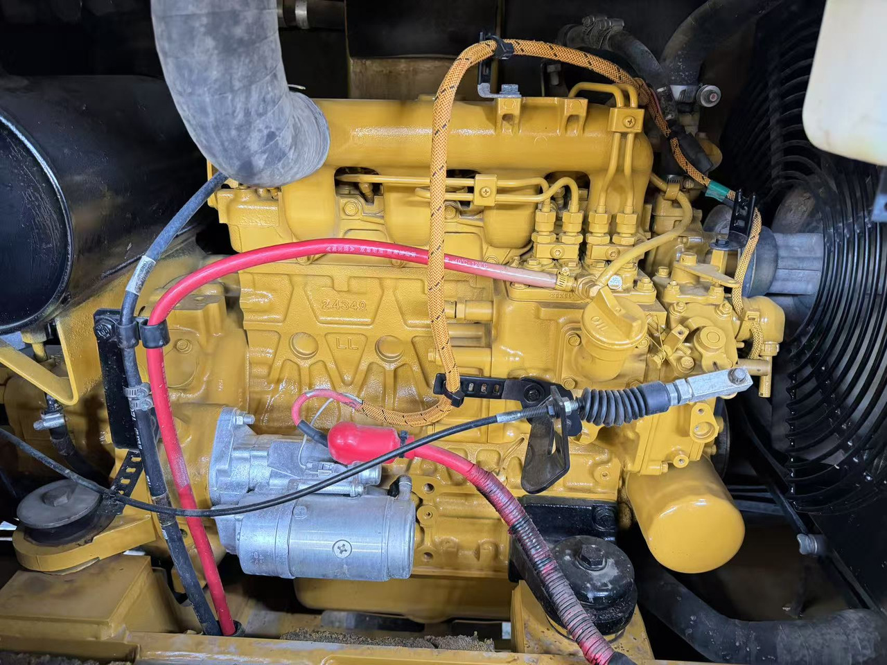 CATERPILLAR 305.5E2 CAT 305 308 306 307 - حفار صغير: صورة 4 CATERPILLAR 305.5E2 CAT 305 308 306 307 - حفار صغير: صورة 4