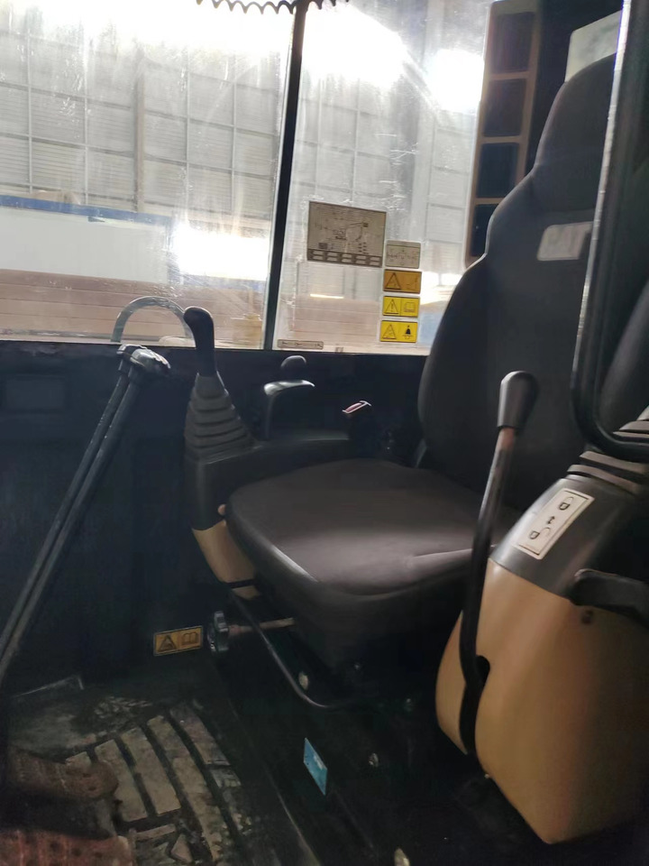 CATERPILLAR 306E2 - حفار صغير: صورة 4 CATERPILLAR 306E2 - حفار صغير: صورة 4