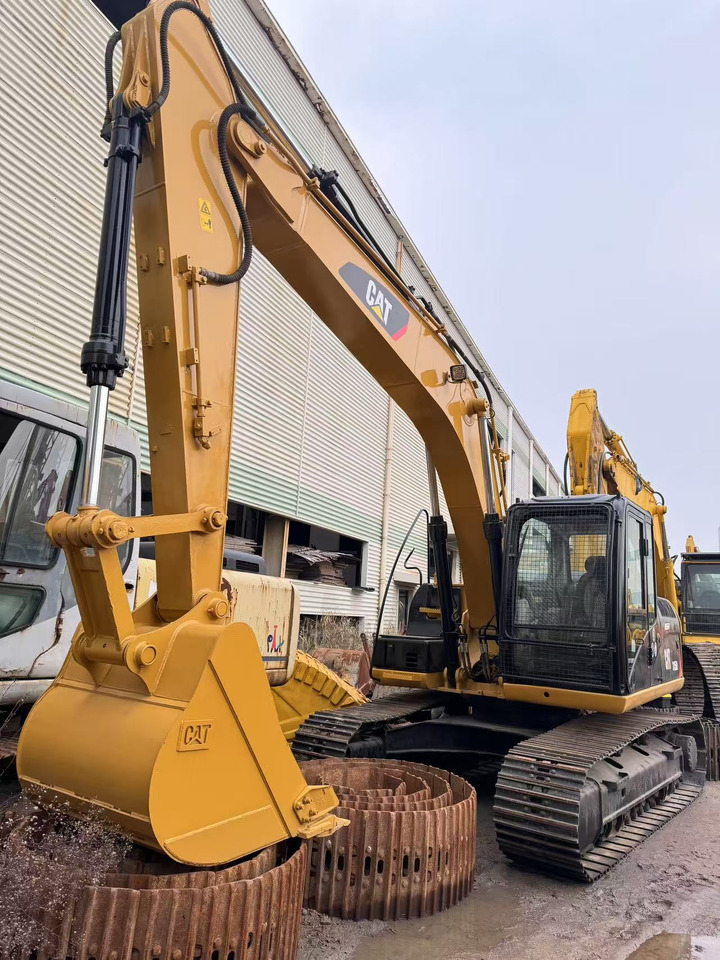 CATERPILLAR 315D2 - حفار زاحف: صورة 2 CATERPILLAR 315D2 - حفار زاحف: صورة 2