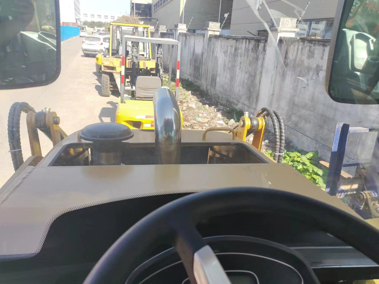 CATERPILLAR 420F - لودر ذو محراث خلفي/ باكهو: صورة 5 CATERPILLAR 420F - لودر ذو محراث خلفي/ باكهو: صورة 5