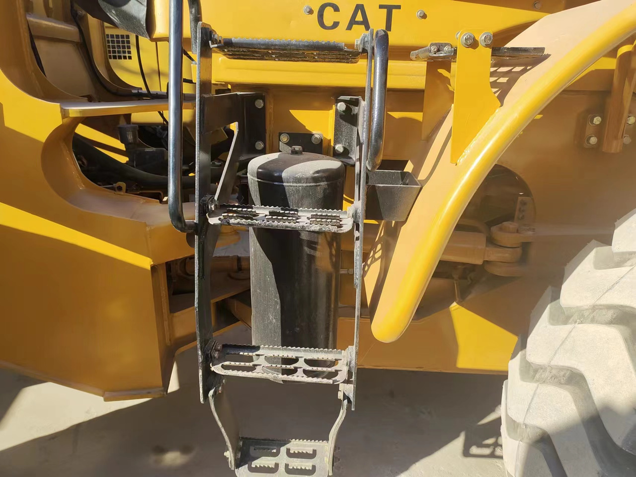 CATERPILLAR 966H CAT - اللودر بعجل: صورة 5 CATERPILLAR 966H CAT - اللودر بعجل: صورة 5