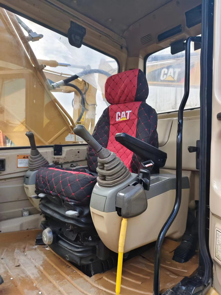 CATERPILLAR CAT 320BL - حفار زاحف: صورة 5 CATERPILLAR CAT 320BL - حفار زاحف: صورة 5