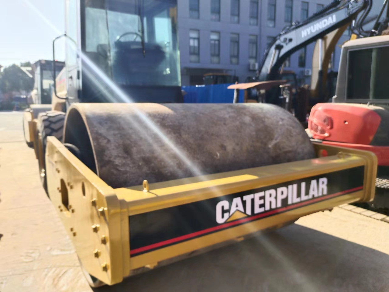 CATERPILLAR CS683E - ضاغطة التربة: صورة 3 CATERPILLAR CS683E - ضاغطة التربة: صورة 3