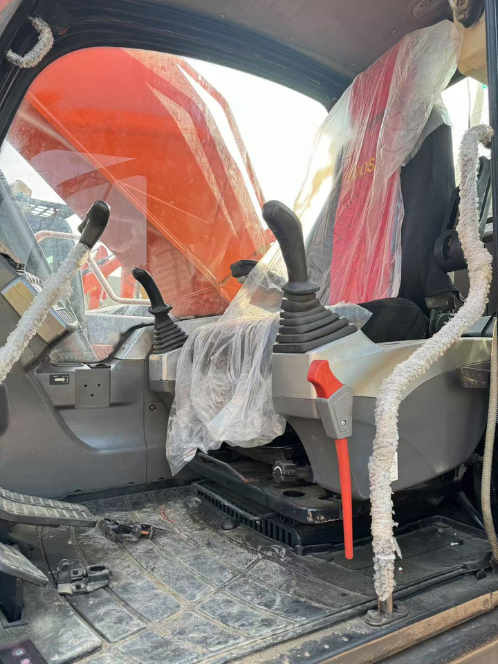 DOOSAN DX340LC - حفار زاحف: صورة 3 DOOSAN DX340LC - حفار زاحف: صورة 3