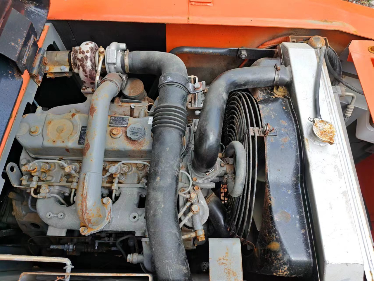 HITACHI EX120-5 - حفار زاحف: صورة 4 HITACHI EX120-5 - حفار زاحف: صورة 4