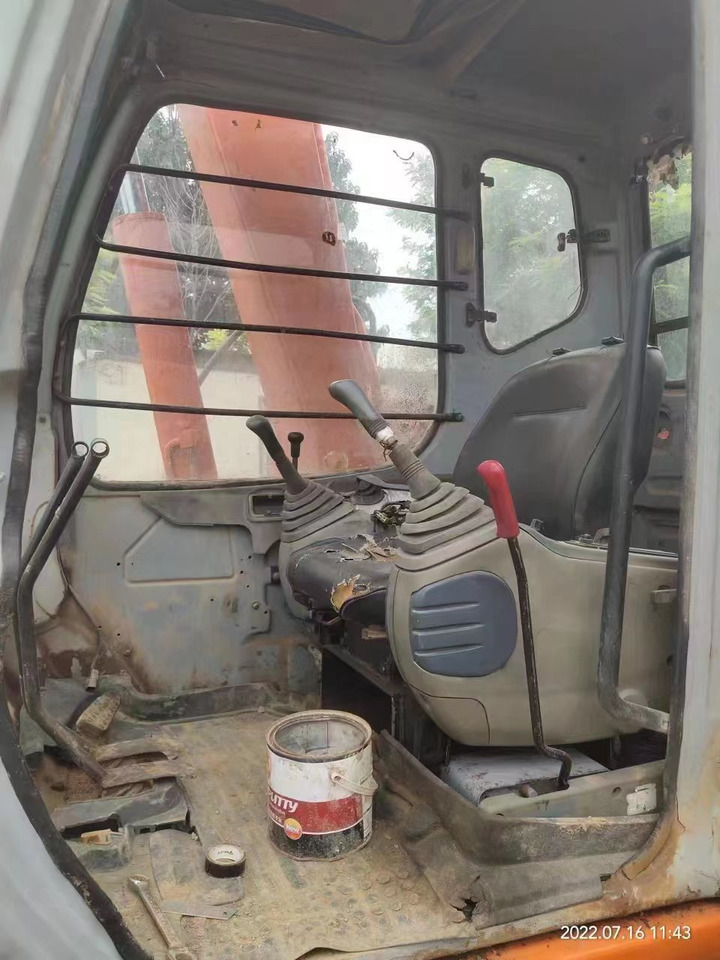 HITACHI EX60-5 - حفار صغير: صورة 4 HITACHI EX60-5 - حفار صغير: صورة 4