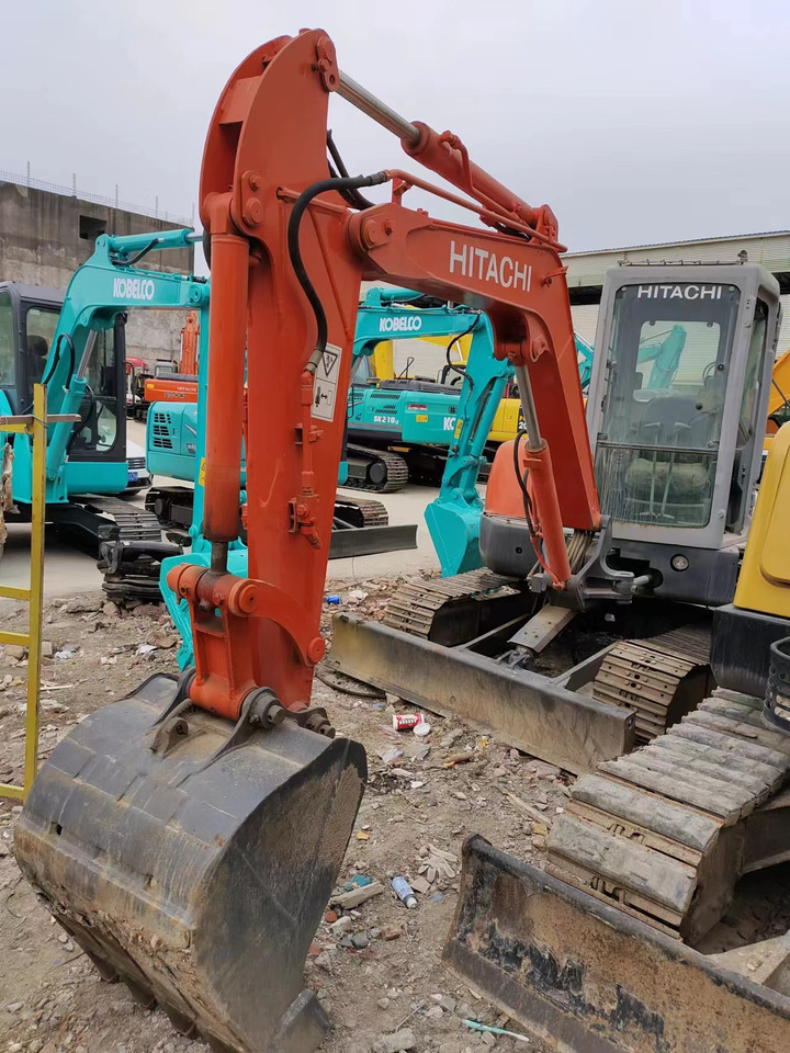 HITACHI ZX40U - حفار صغير: صورة 2 HITACHI ZX40U - حفار صغير: صورة 2