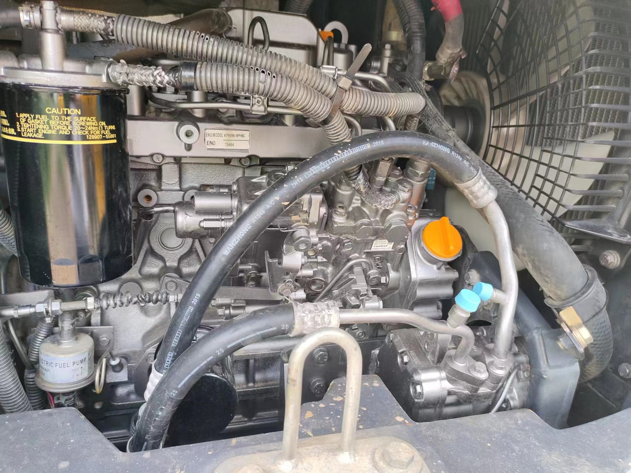 HITACHI ZX55 USR-5A - حفار صغير: صورة 5 HITACHI ZX55 USR-5A - حفار صغير: صورة 5