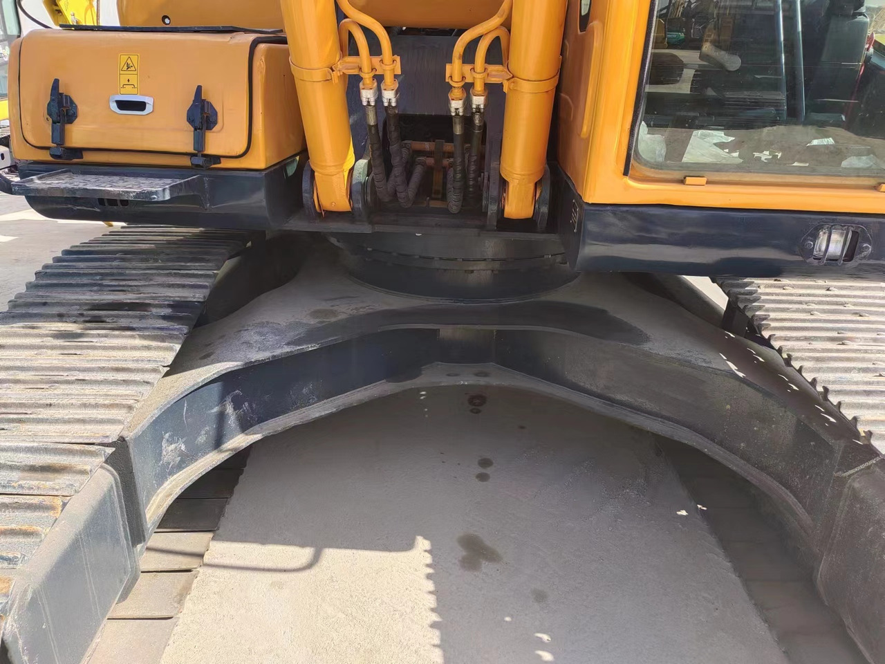HYUNDAI 220LC-9S 305LC-9T 385LC-9T - حفار زاحف: صورة 4 HYUNDAI 220LC-9S 305LC-9T 385LC-9T - حفار زاحف: صورة 4