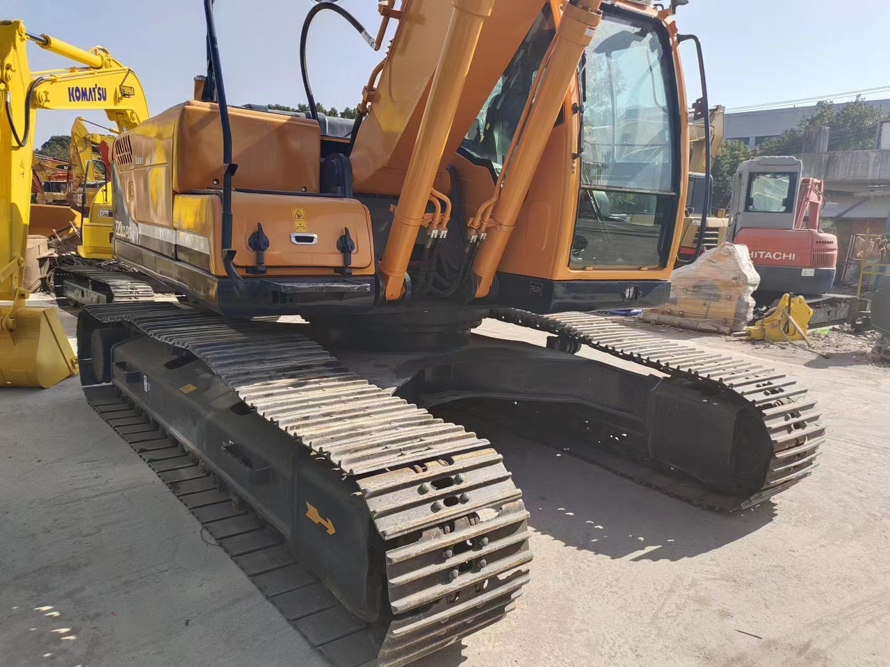 HYUNDAI 220LC-9S 305LC-9T 385LC-9T - حفار زاحف: صورة 5 HYUNDAI 220LC-9S 305LC-9T 385LC-9T - حفار زاحف: صورة 5