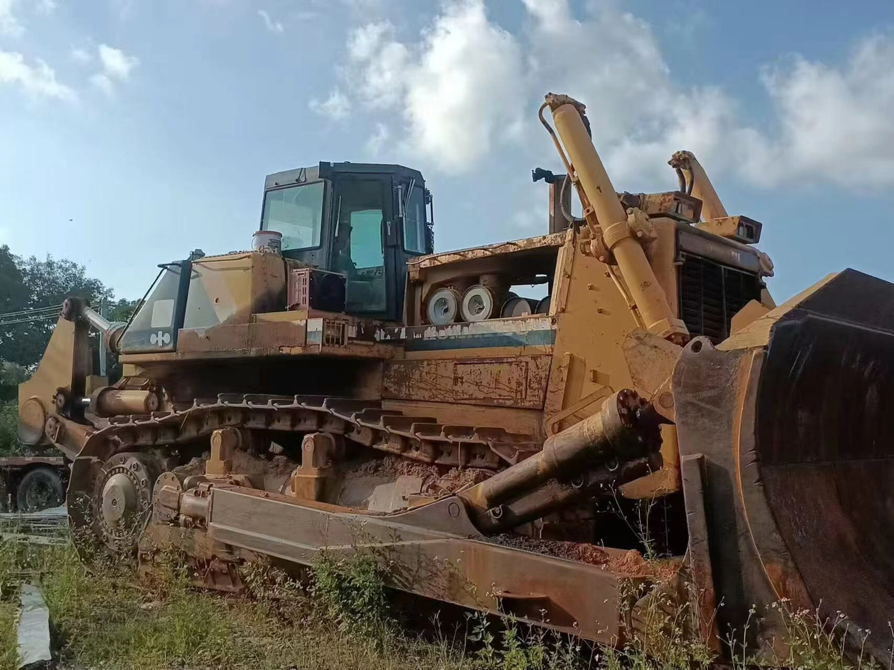 KOMATSU D475 - بلدوزر: صورة 1 KOMATSU D475 - بلدوزر: صورة 1