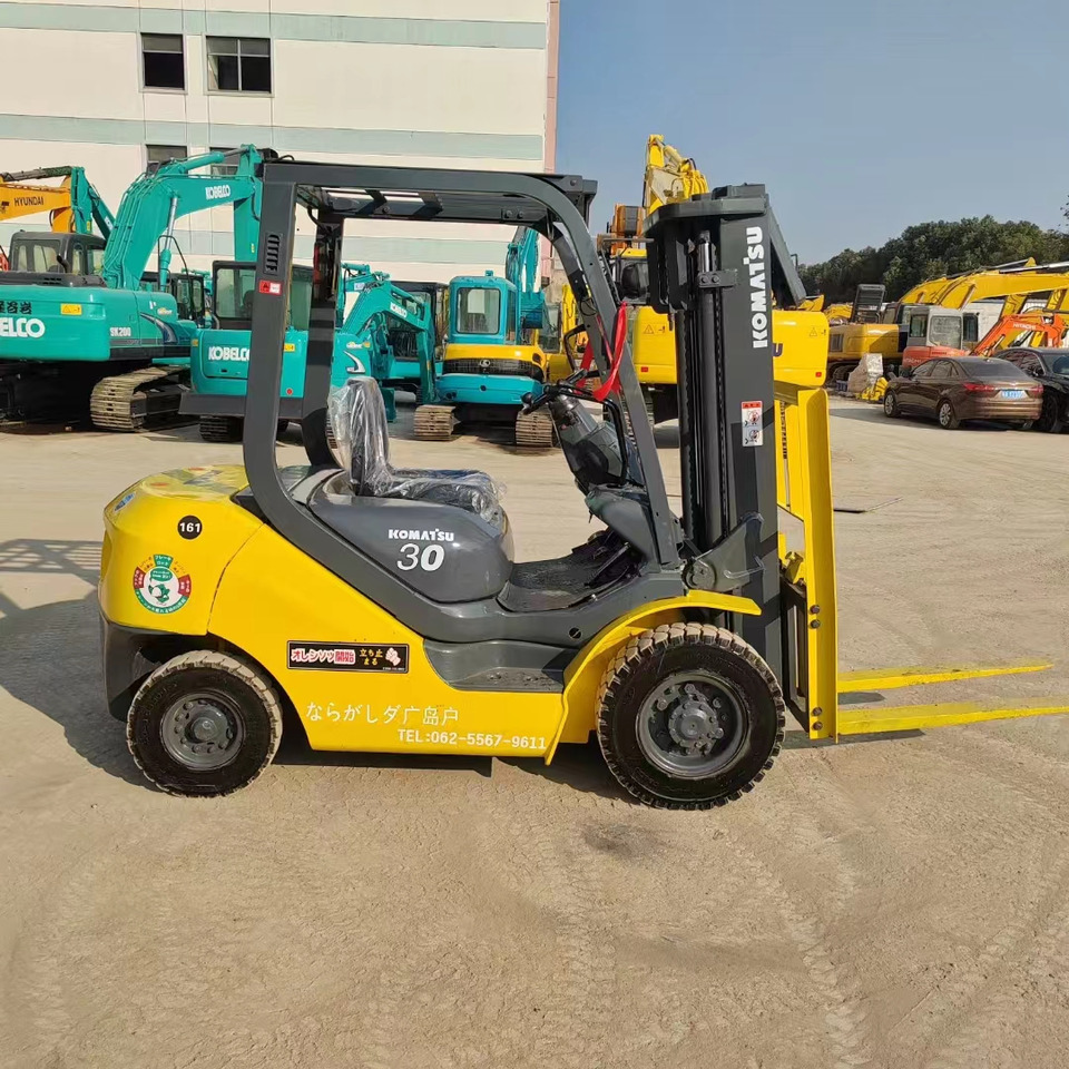 KOMATSU FD30 - رافعة شوكية ديزل: صورة 4 KOMATSU FD30 - رافعة شوكية ديزل: صورة 4
