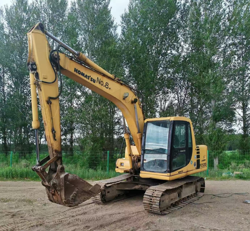 KOMATSU PC120-6 - حفار زاحف: صورة 1 KOMATSU PC120-6 - حفار زاحف: صورة 1