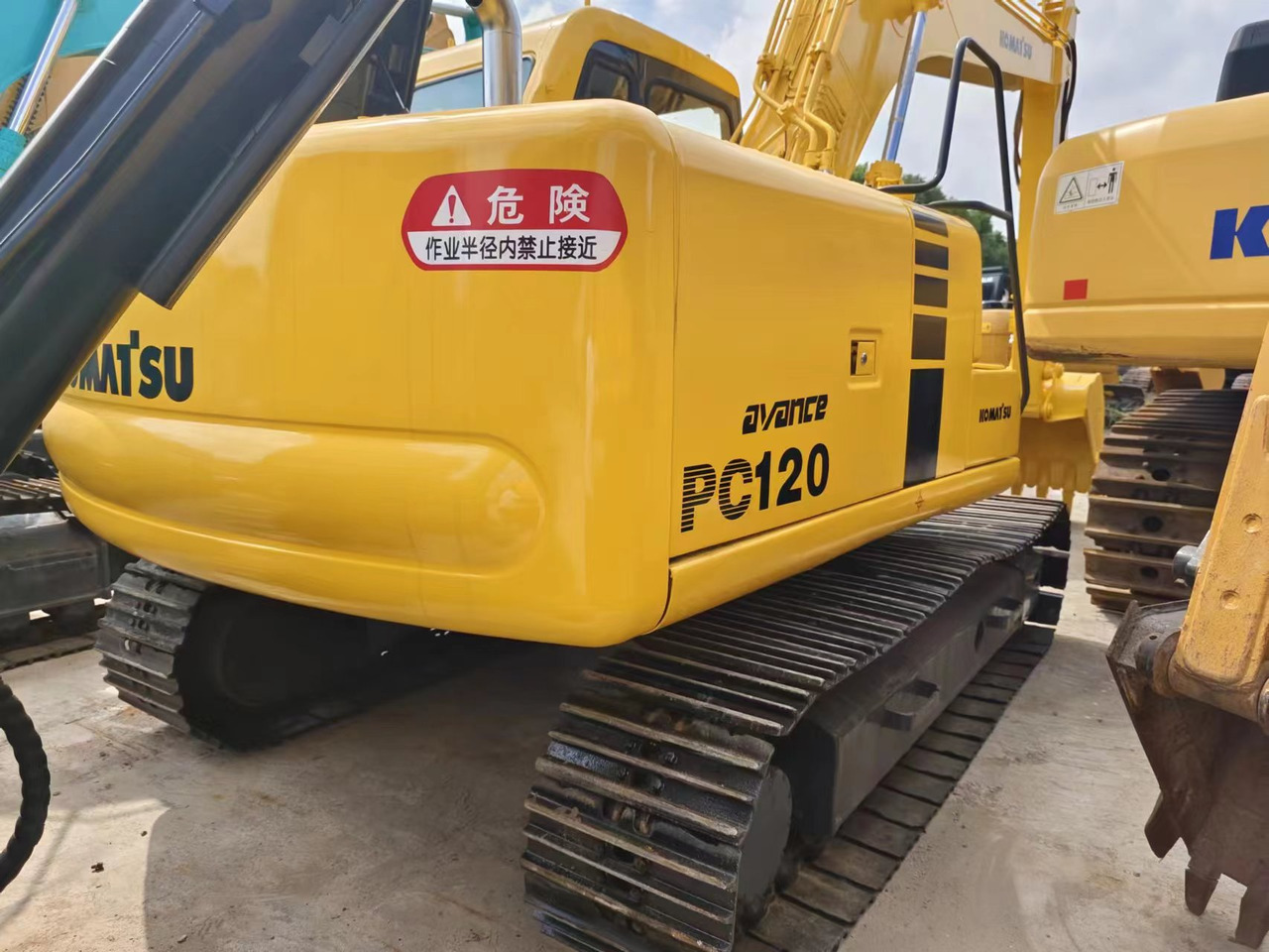 KOMATSU PC120-6 - حفار زاحف: صورة 3 KOMATSU PC120-6 - حفار زاحف: صورة 3