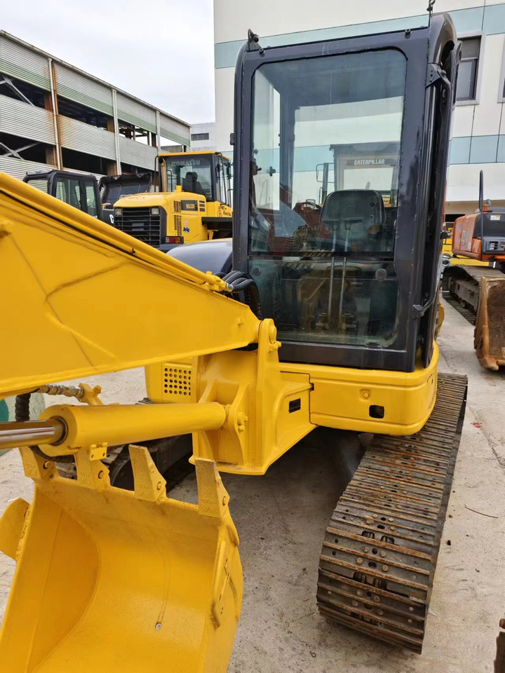 KOMATSU PC55MR-2 - حفار صغير: صورة 2 KOMATSU PC55MR-2 - حفار صغير: صورة 2