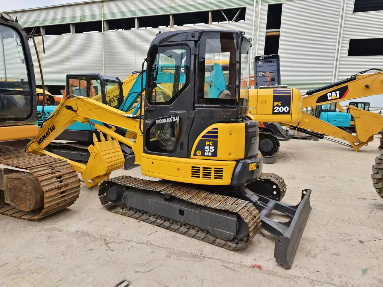 KOMATSU PC55MR-2 - حفار صغير: صورة 1 KOMATSU PC55MR-2 - حفار صغير: صورة 1