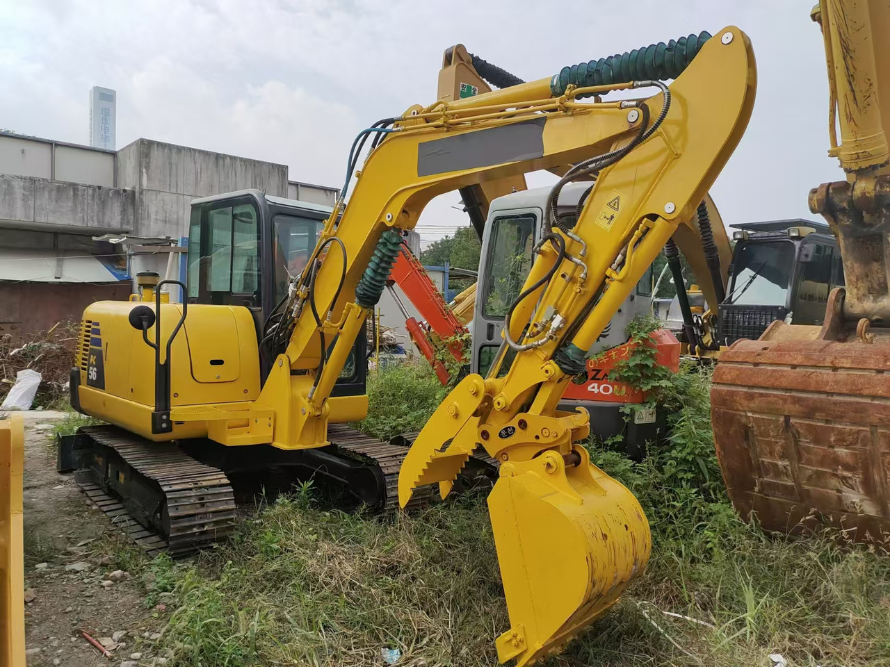 KOMATSU PC56-7 PC56 - حفار صغير: صورة 1 KOMATSU PC56-7 PC56 - حفار صغير: صورة 1