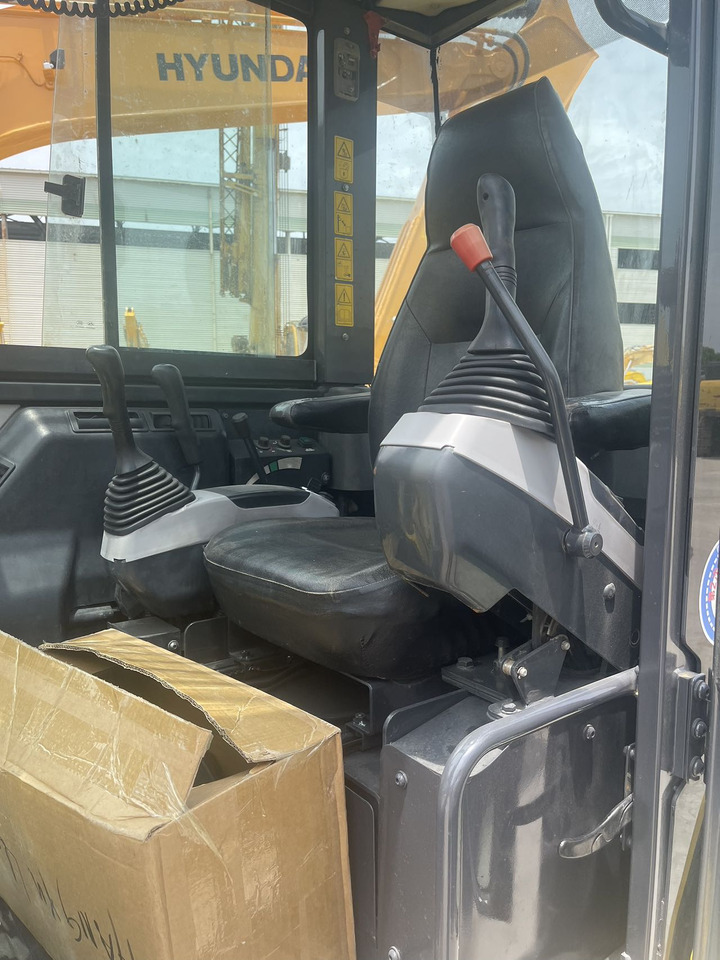 KOMATSU PC58 PC55 PC60 - حفار صغير: صورة 4 KOMATSU PC58 PC55 PC60 - حفار صغير: صورة 4