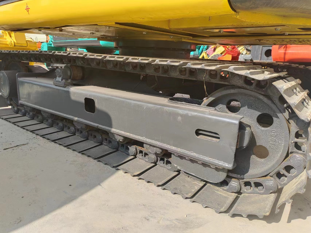 KOMATSU PC60-8 - حفار صغير: صورة 5 KOMATSU PC60-8 - حفار صغير: صورة 5