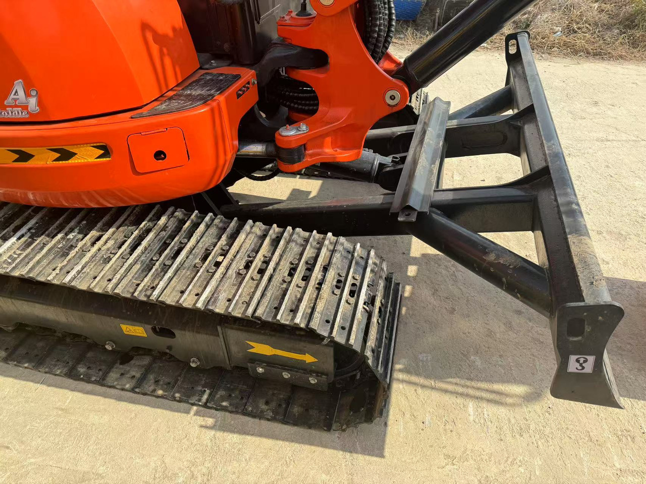 KUBOTA U55-4 - حفار صغير: صورة 5 KUBOTA U55-4 - حفار صغير: صورة 5