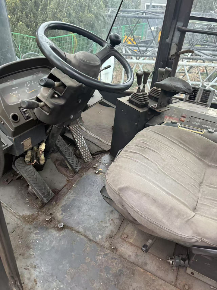 TCM FD250 - رافعة شوكية ديزل: صورة 4 TCM FD250 - رافعة شوكية ديزل: صورة 4