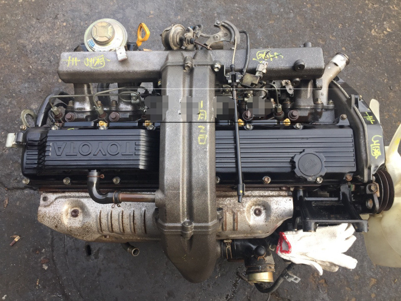 TOYOTA 1HZ DIESEL - محرك - حافلة الضواحي: صورة 1 TOYOTA 1HZ DIESEL - محرك - حافلة الضواحي: صورة 1