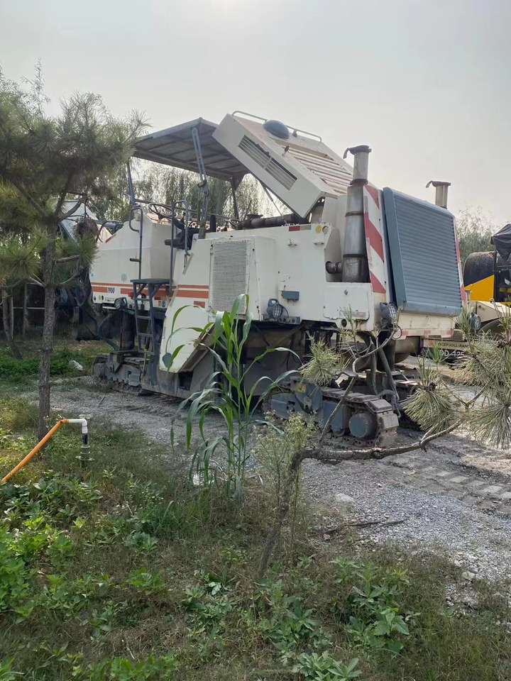 WIRTGEN 1900 - ماكينة الكشط على البارد: صورة 4 WIRTGEN 1900 - ماكينة الكشط على البارد: صورة 4