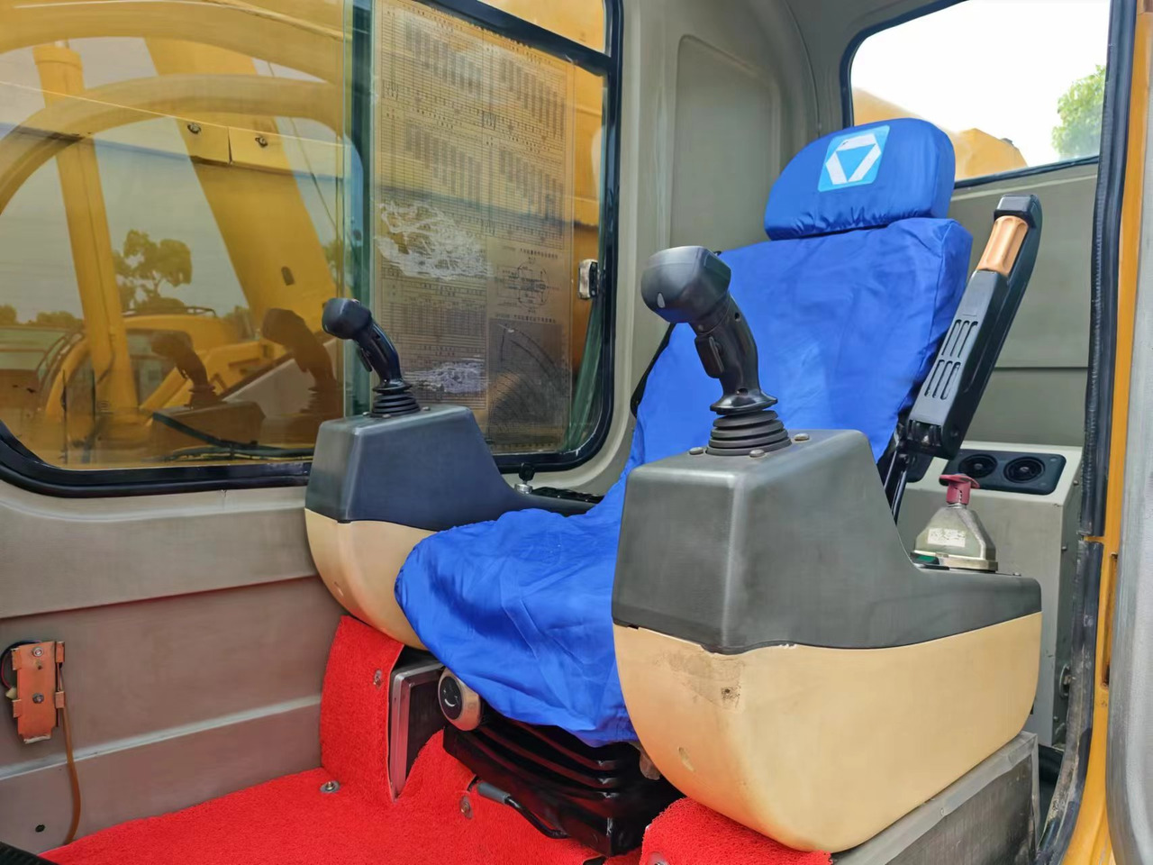 XCMG QY100K QY100 QY50 QY70 - موبايل كرين: صورة 4 XCMG QY100K QY100 QY50 QY70 - موبايل كرين: صورة 4