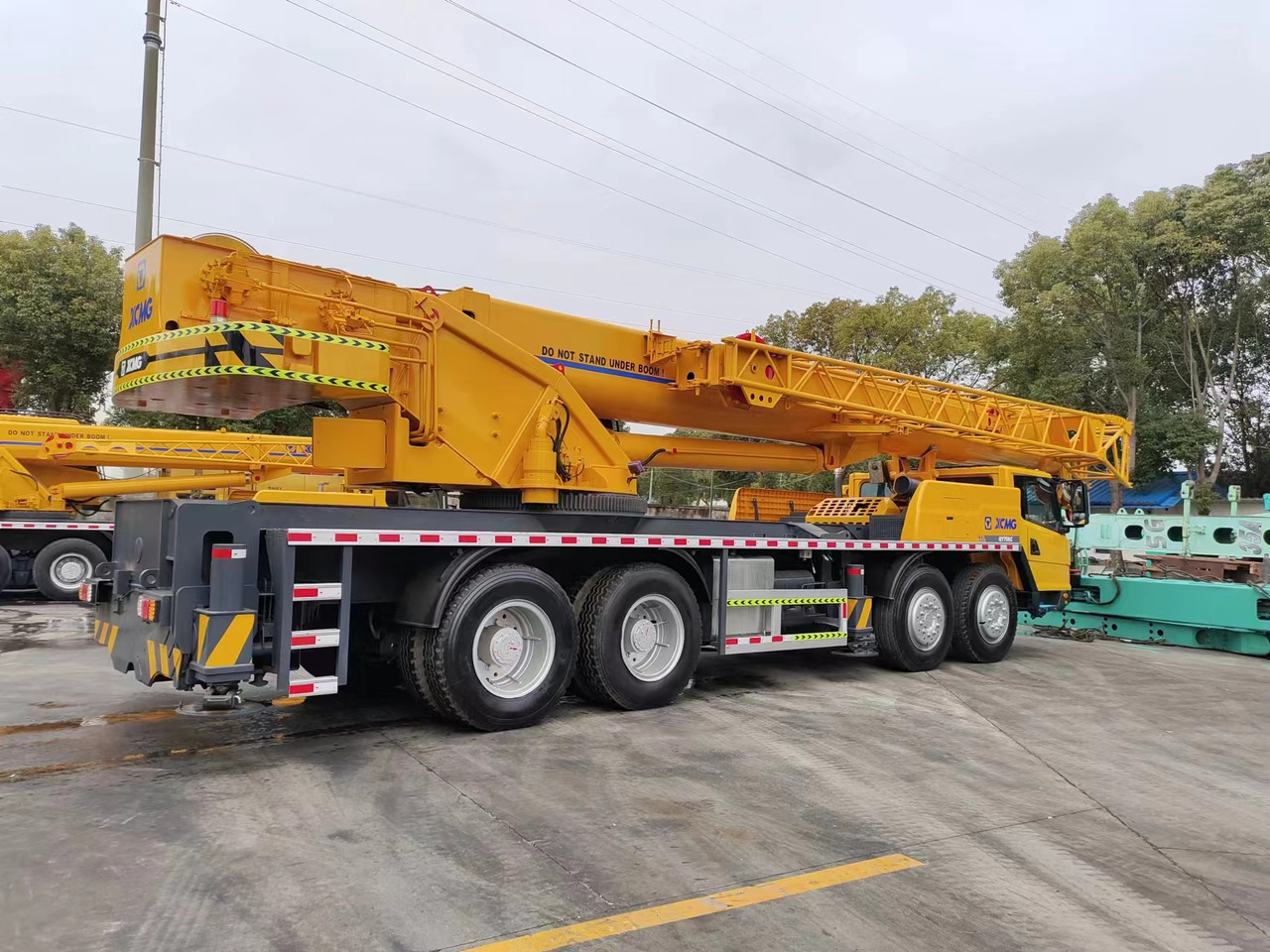 موبايل كرين XCMG QY75KC QY75K truck crane 75tons: صورة 8