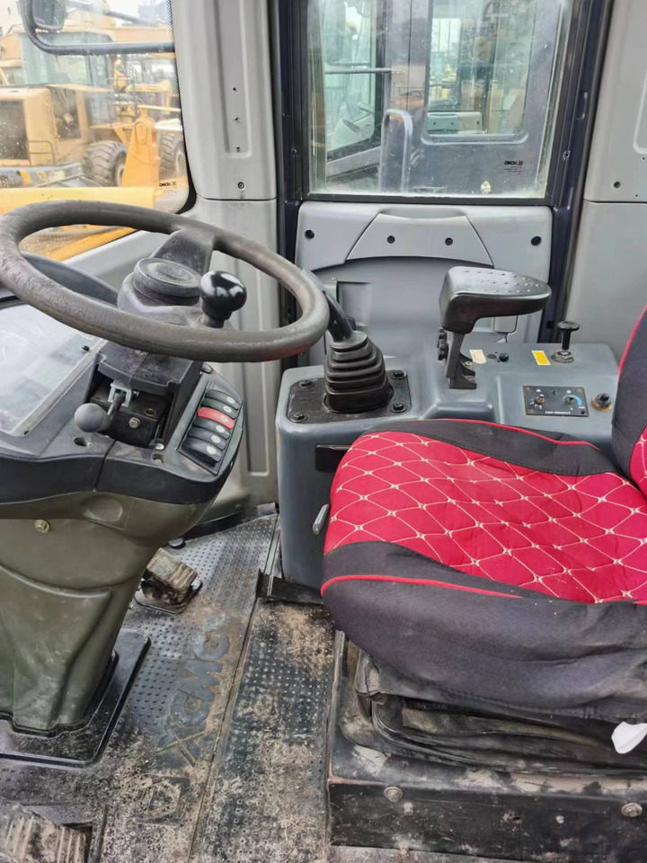 XCMG ZL50GN - اللودر بعجل: صورة 4 XCMG ZL50GN - اللودر بعجل: صورة 4