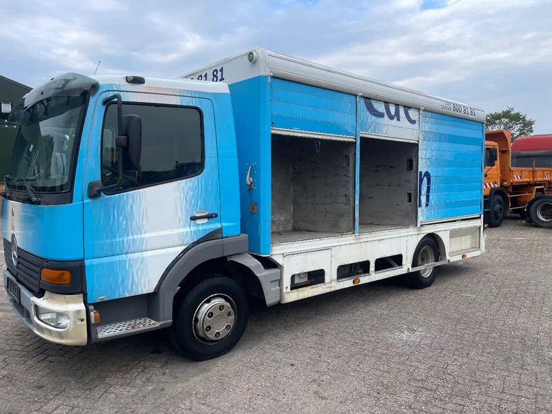 شاحنة صندوقية Mercedes-Benz Atego 1017 Box Truck: صورة 9