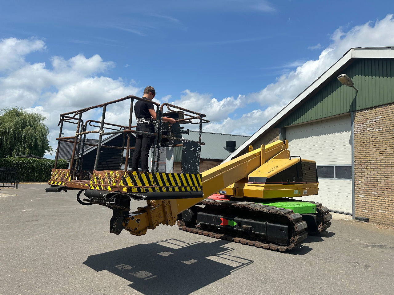 Aichi RZ150 - مرفاع تلسكوبي: صورة 5 Aichi RZ150 - مرفاع تلسكوبي: صورة 5