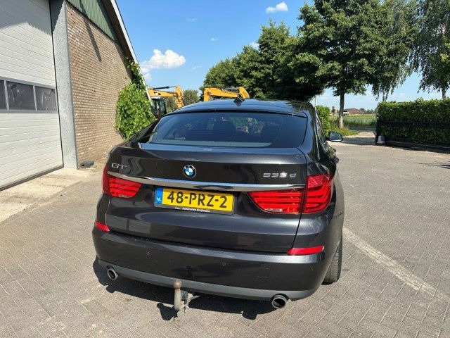 BMW 5-serie GT 535GT - سيدان: صورة 4 BMW 5-serie GT 535GT - سيدان: صورة 4
