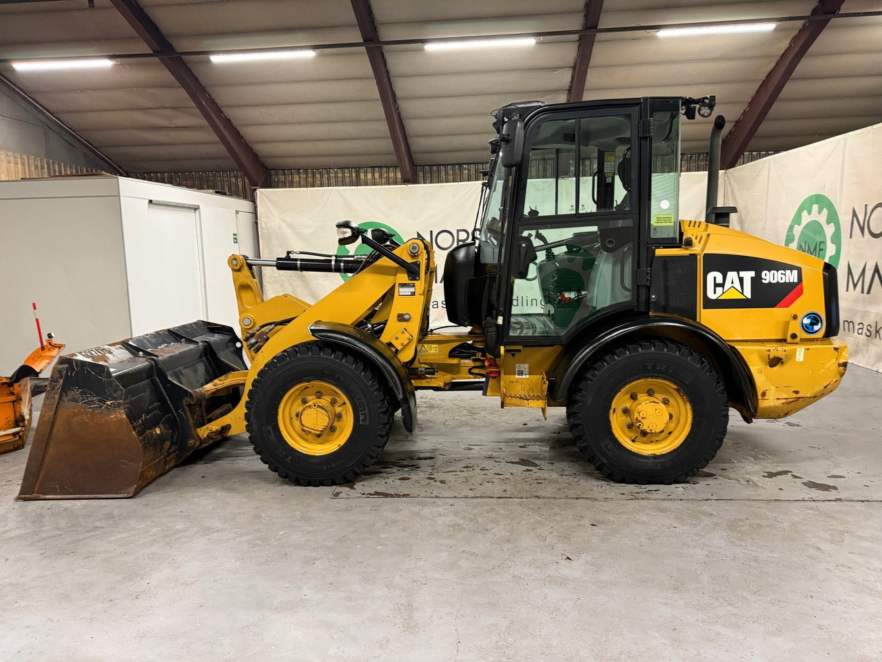 Cat 906M High Flow, 40 km/t med skuff og plog # TIL LEIE# - اللودر بعجل: صورة 2 Cat 906M High Flow, 40 km/t med skuff og plog # TIL LEIE# - اللودر بعجل: صورة 2