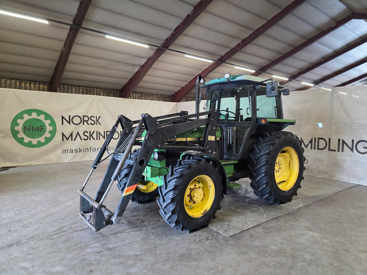 John Deere 2650 Synchron - جرار: صورة 1 John Deere 2650 Synchron - جرار: صورة 1