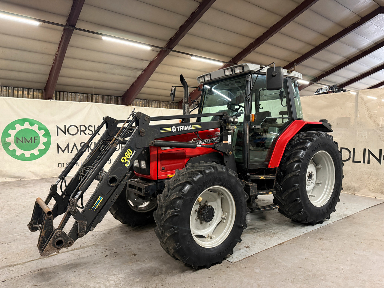 Massey Ferguson 6265 - جرار: صورة 1 Massey Ferguson 6265 - جرار: صورة 1