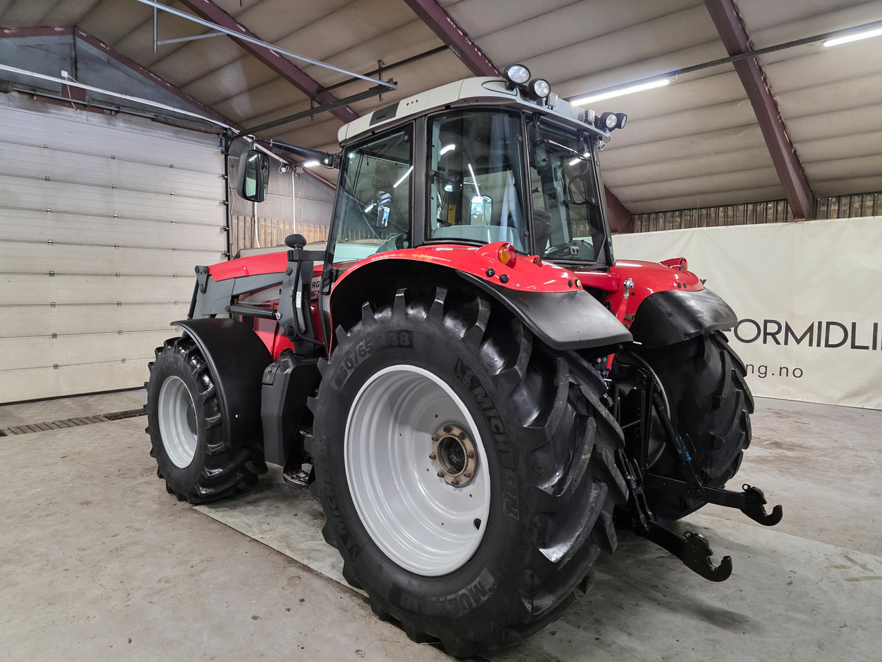 Massey Ferguson 7480 Dyna VT - جرار: صورة 3 Massey Ferguson 7480 Dyna VT - جرار: صورة 3