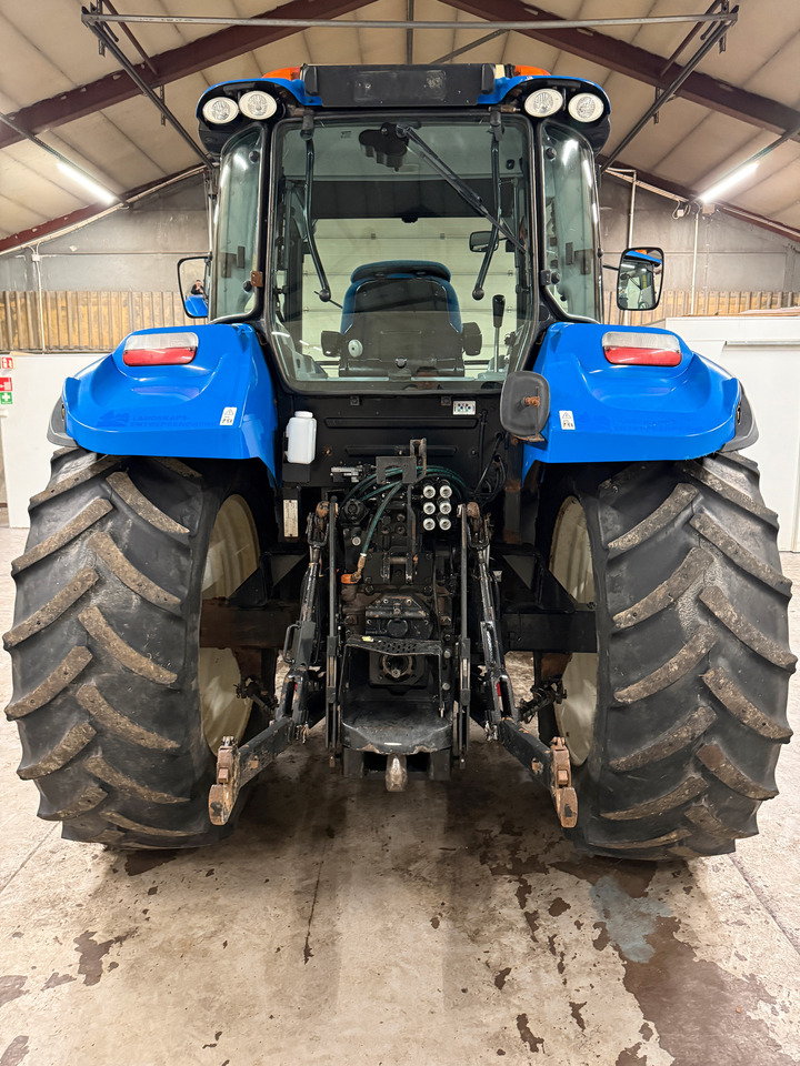 New Holland T5.115 EC - جرار: صورة 4 New Holland T5.115 EC - جرار: صورة 4