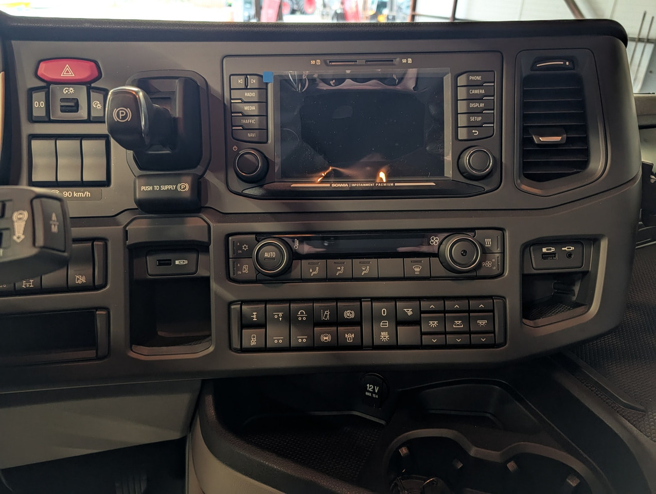 شاحنات مسطحة, شاحنة كرين Scania G420 6x2 med HIAB 232-E5 Hipro og MCE påbygg: صورة 20