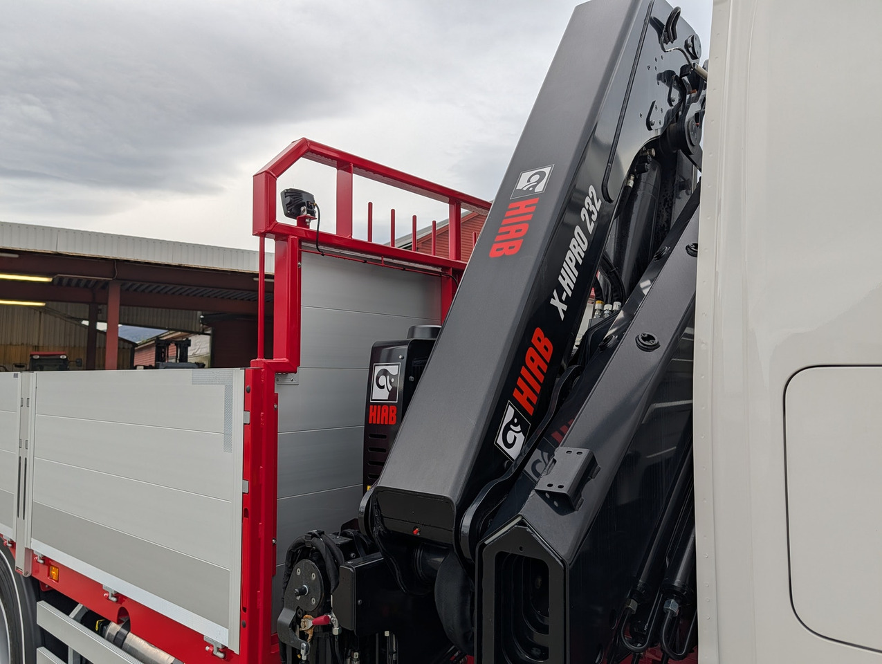 شاحنات مسطحة, شاحنة كرين Scania G420 6x2 med HIAB 232-E5 Hipro og MCE påbygg: صورة 14