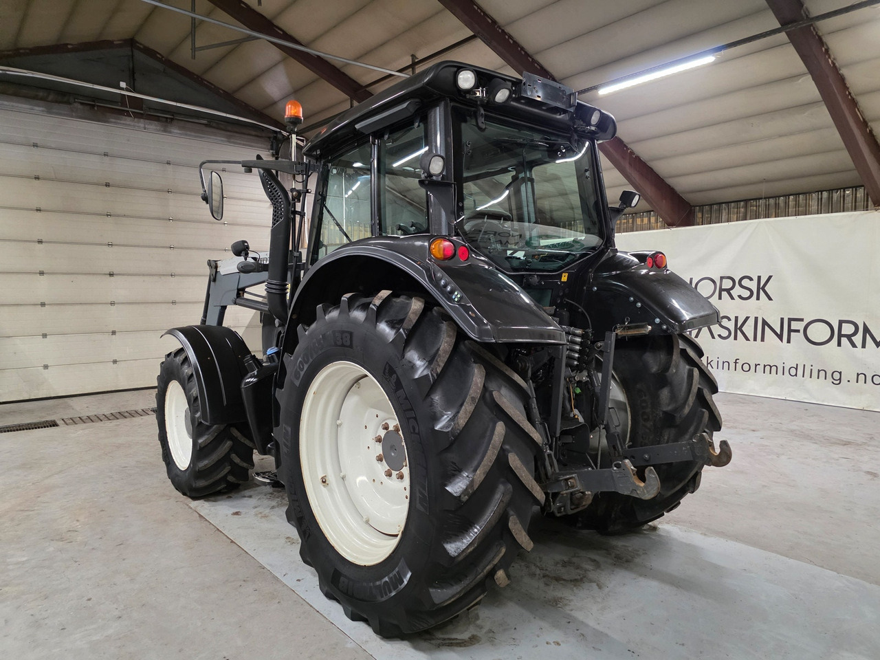 Valtra N163 Direct - جرار: صورة 4 Valtra N163 Direct - جرار: صورة 4