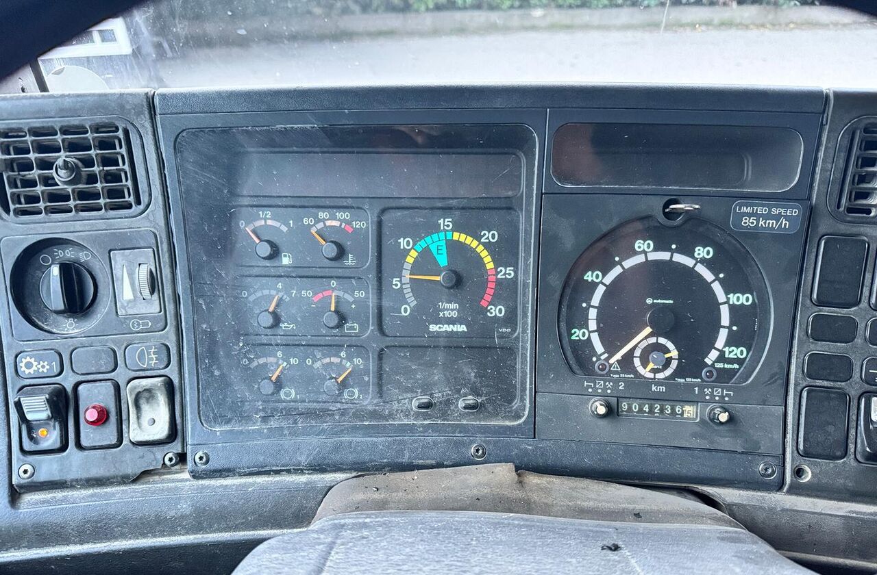 Scania R124/470 Ribaltabile 8X4 - شاحنة قلاب: صورة 3 Scania R124/470 Ribaltabile 8X4 - شاحنة قلاب: صورة 3