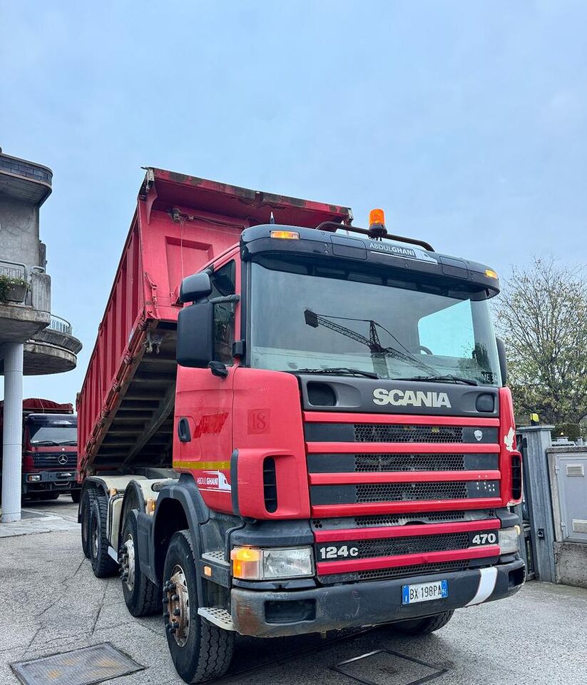 Scania R124/470 Ribaltabile 8X4 - شاحنة قلاب: صورة 1 Scania R124/470 Ribaltabile 8X4 - شاحنة قلاب: صورة 1